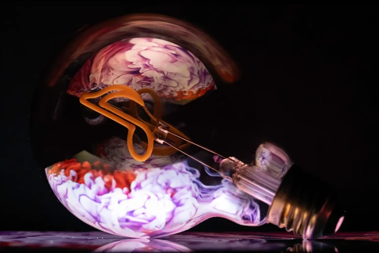 Fotogroep Esch - Leonie - Lensball en gloeilampfotografie - Februari 2026