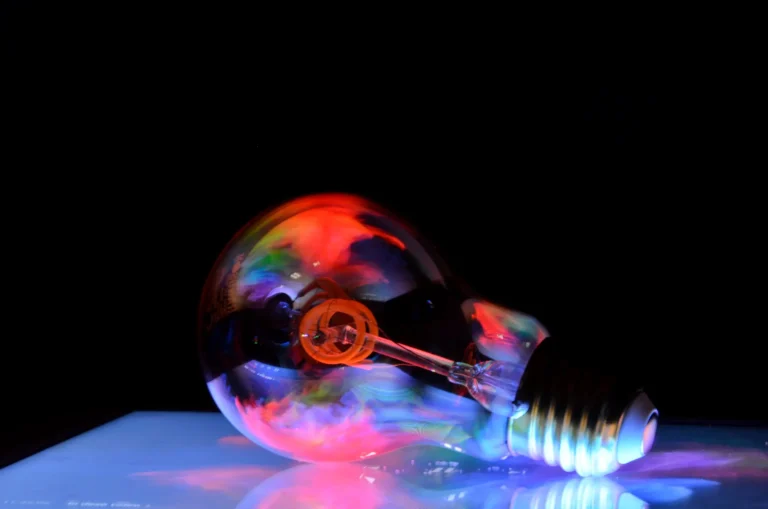 Fotogroep Esch - Nettie - Lensball en gloeilampfotografie - Februari 2026