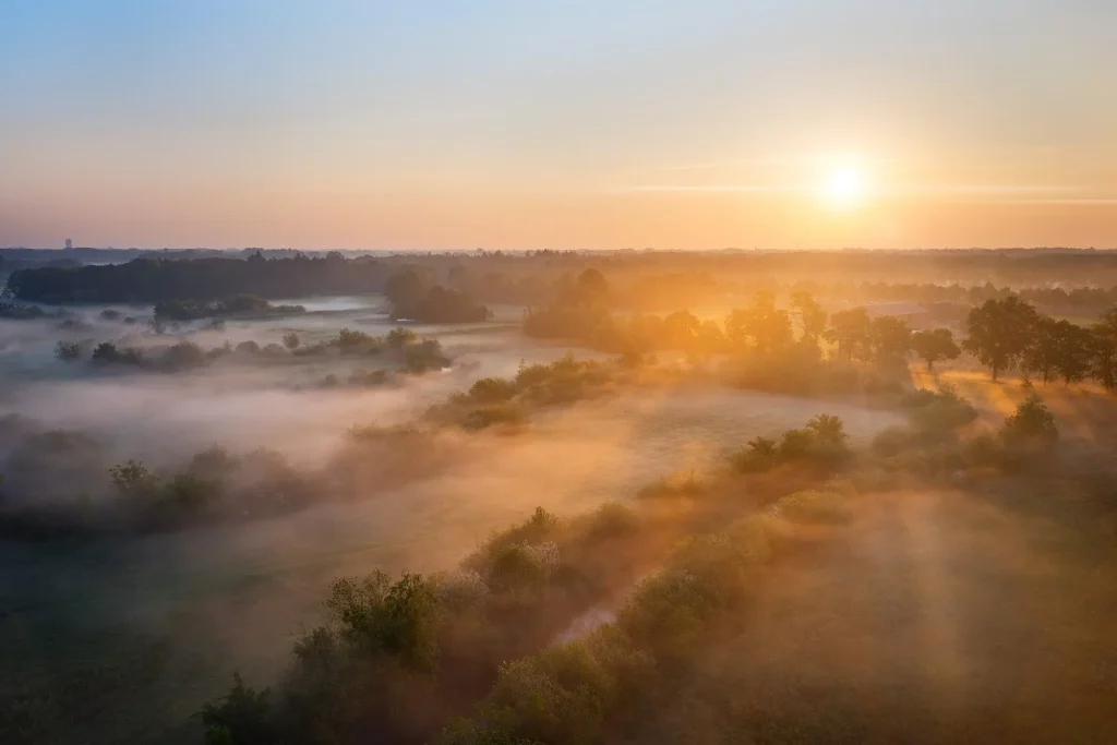 Fotogroep Esch - De Glimlach van Brabant - Ruud Engels - Photography - Zonsopkomst en Mist boven Esschestroom